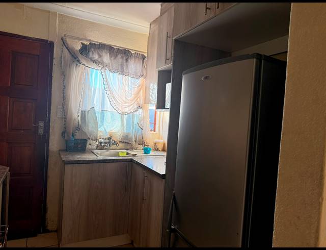 3 BEDROOM HOUSE FOR SALE IN TLHABANE WEST